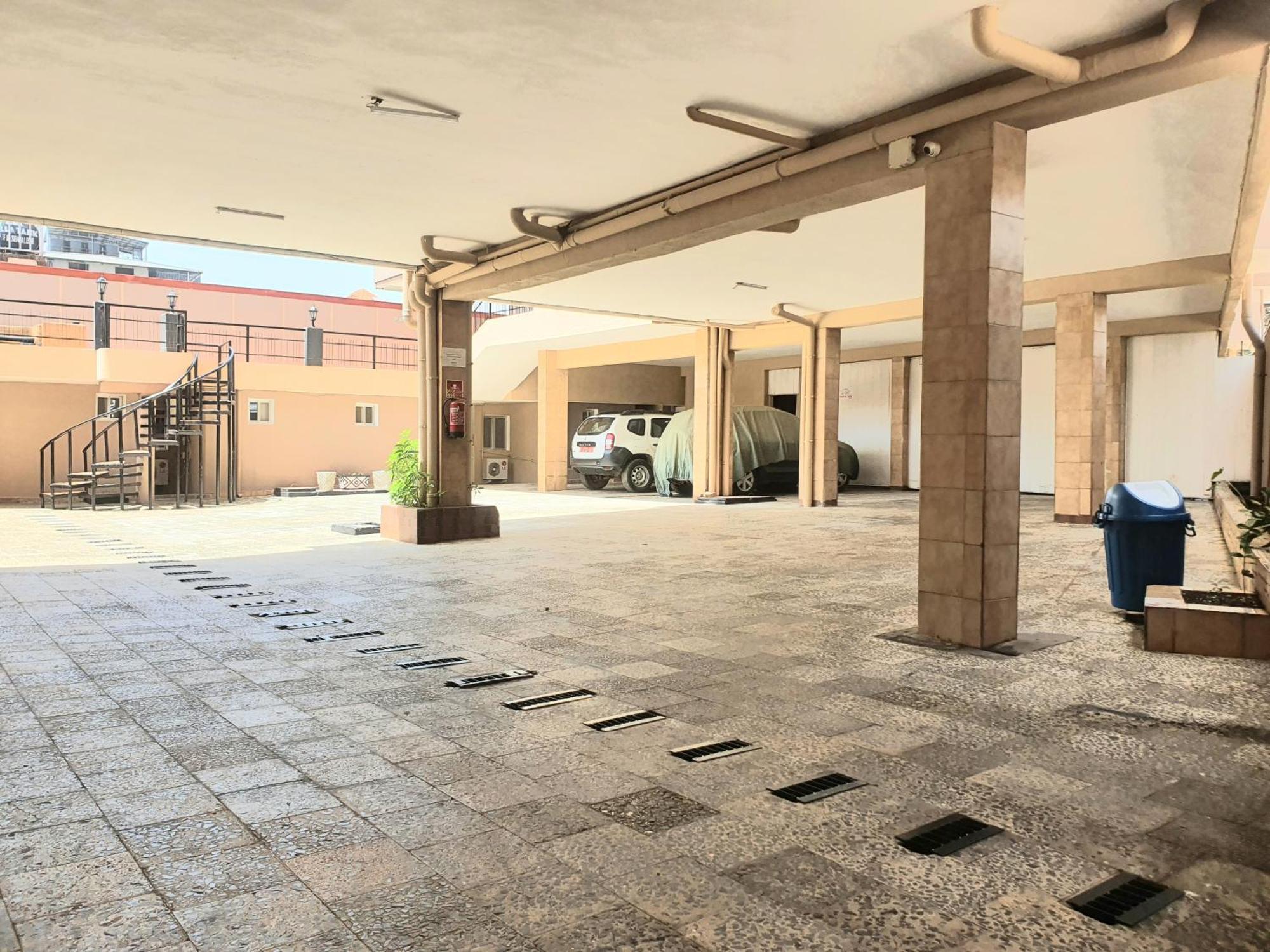 Hotel Du Golfe De Guinee Конакри Экстерьер фото