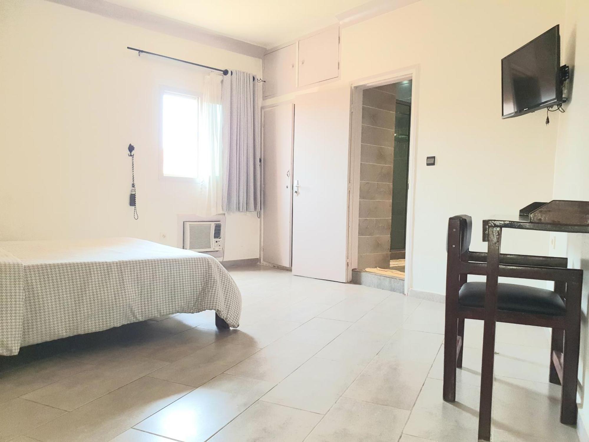 Hotel Du Golfe De Guinee Конакри Экстерьер фото