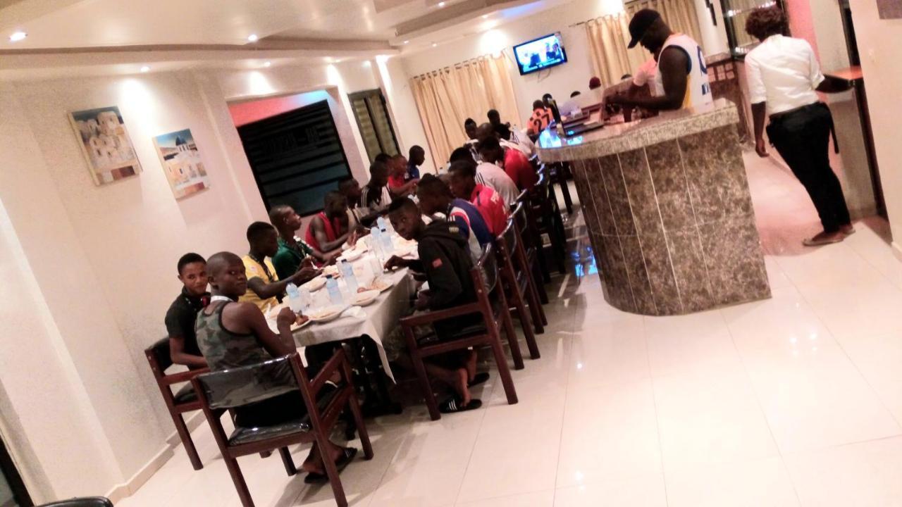 Hotel Du Golfe De Guinee Конакри Экстерьер фото